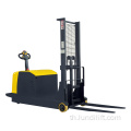 2T/4.5 ม. การขนส่งพาเลทพาเลท Electric Stacker
